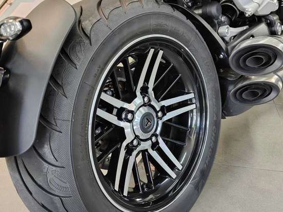 TRIUMPH-ROCKET III GT TRIUMPH-ROCKET III GT-2023