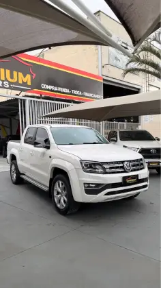 VOLKSWAGEN AMAROK 3.0 V6 TDI DIESEL HIGHLINE CD 4MOTION AUTOMÁTICO