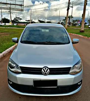 VOLKSWAGEN-FOX-2010