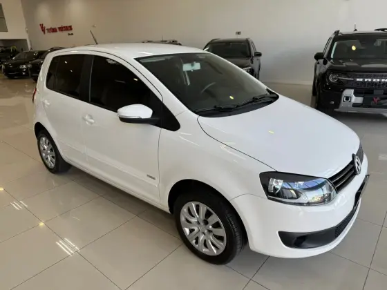 VOLKSWAGEN FOX 1.6 MI 8V FLEX 4P MANUAL