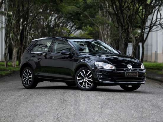 VOLKSWAGEN-GOLF-2014