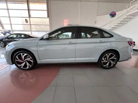 VOLKSWAGEN-JETTA-2.0 350 TSI GASOLINA GLI DSG VOLKSWAGEN-JETTA-2025