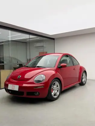 VOLKSWAGEN NEW BEETLE 2.0 MI 8V GASOLINA 2P MANUAL