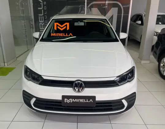VOLKSWAGEN POLO 1.0 MPI MANUAL VOLKSWAGEN POLO 1.0 MPI MANUAL