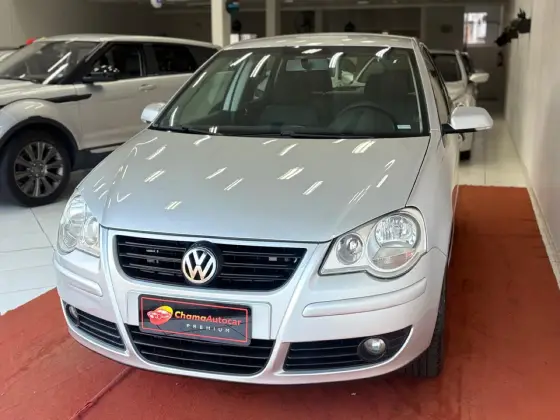 VOLKSWAGEN POLO 1.6 MI 8V FLEX 4P AUTOMATIZADO VOLKSWAGEN POLO 1.6 MI 8V FLEX 4P AUTOMATIZADO