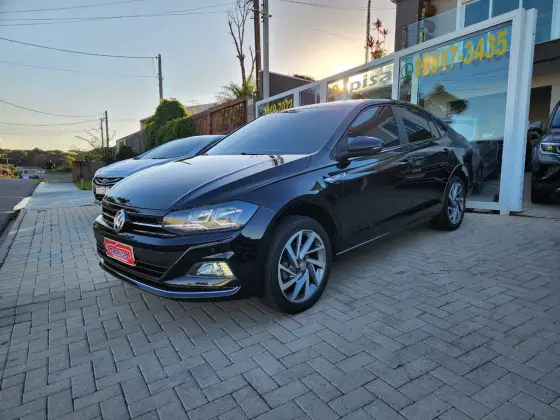 VOLKSWAGEN VIRTUS 1.0 200 TSI HIGHLINE AUTOMÁTICO