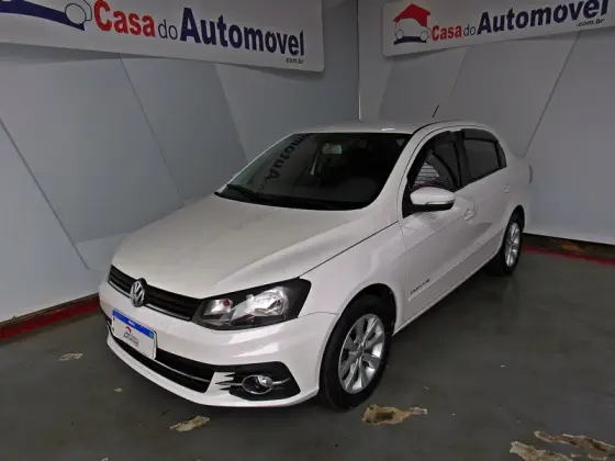 VOLKSWAGEN VOYAGE 1.6 MSI TOTALFLEX COMFORTLINE 4P MANUAL VOLKSWAGEN VOYAGE 1.6 MSI TOTALFLEX COMFORTLINE 4P MANUAL