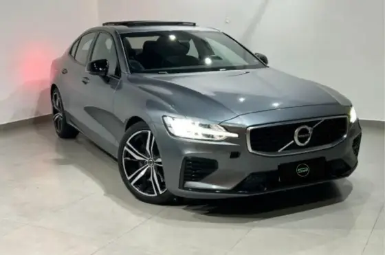 VOLVO S60 2.0 T8 R-DESIGN HÍBRIDO 4P AUTOMÁTICO VOLVO S60 2.0 T8 R-DESIGN HÍBRIDO 4P AUTOMÁTICO