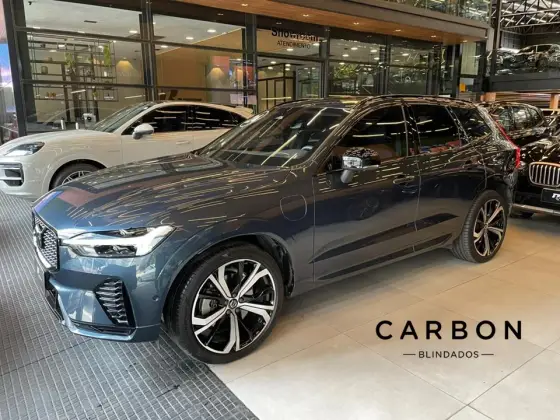 VOLVO XC60 2.0 T8 RECHARGE ULTIMATE DARK AWD GEARTRONIC