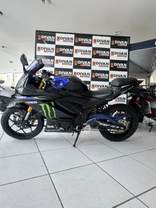 YAMAHA YZF R3 MONSTER ABS 