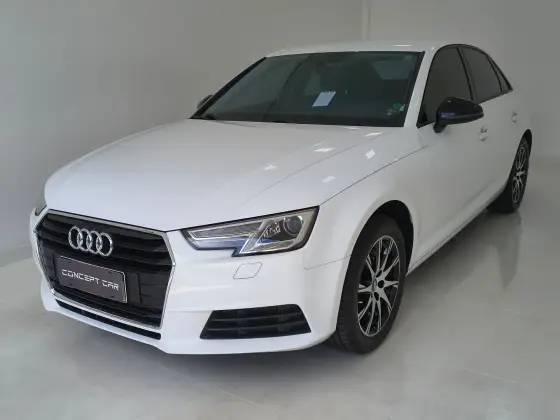 AUDI A4 2.0 TFSI AMBIENTE GASOLINA 4P S TRONIC