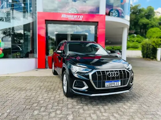 AUDI Q3 2.0 40 TFSI GASOLINA PERFORMANCE QUATTRO TIPTRONIC