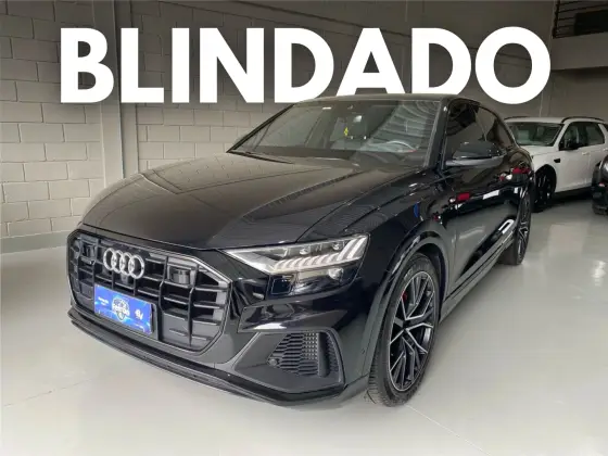 AUDI Q8 3.0 TFSI GASOLINA PERFORMANCE BLACK QUATTRO TIPTRONIC