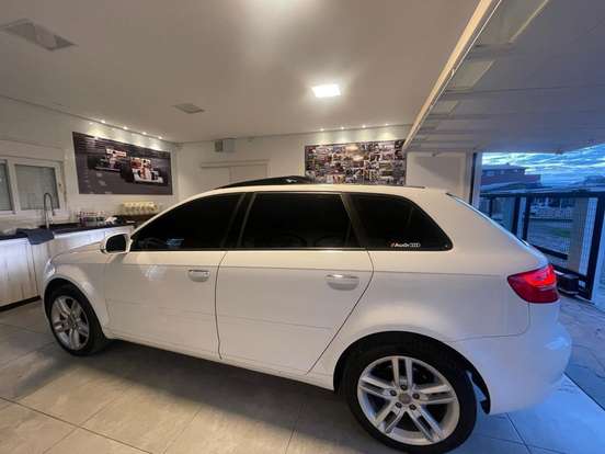 AUDI-A3-2010