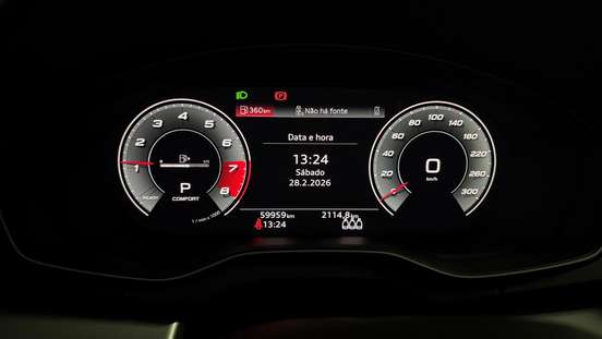 AUDI-Q5-2021