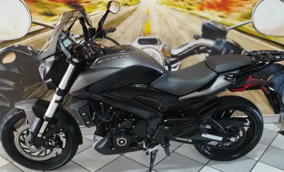 BAJAJ DOMINAR 400 