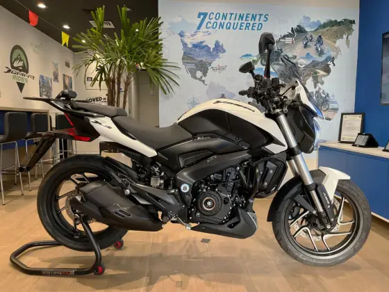 BAJAJ DOMINAR 400 