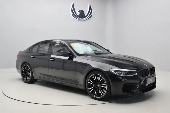 BMW M5 4.4 V8 TWIN POWER M XDRIVE STEPTRONIC