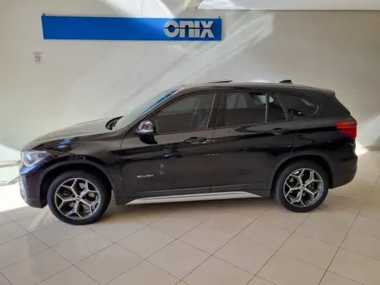BMW-X1-2.0 16V TURBO ACTIVEFLEX SDRIVE20I X-LINE 4P AUTOMÁTICO BMW-X1-2017