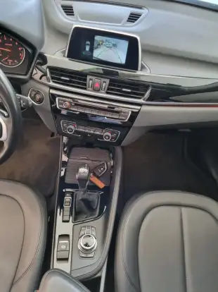 BMW-X1-2.0 16V TURBO ACTIVEFLEX SDRIVE20I X-LINE 4P AUTOMÁTICO BMW-X1-2017