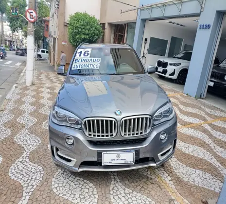 BMW X5 4.4 V8 TURBO GASOLINA XDRIVE50I SECURITY AUTOMÁTICO