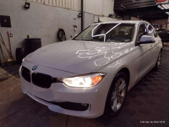 BMW-320i-2015