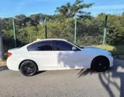 BMW 320i 2.0 16V TURBO GASOLINA 4P AUTOMÁTICO BMW 320i 2.0 16V TURBO GASOLINA 4P AUTOMÁTICO