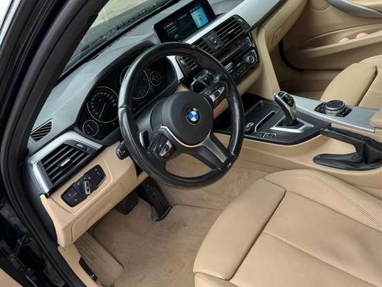 BMW-320i-2.0 M SPORT GP 16V TURBO ACTIVE FLEX 4P AUTOMÁTICO BMW-320i-2017