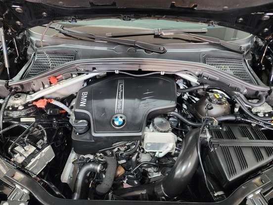 BMW-X4-2.0 28I X LINE 4X4 16V TURBO GASOLINA 4P AUTOMÁTICO BMW-X4-2015