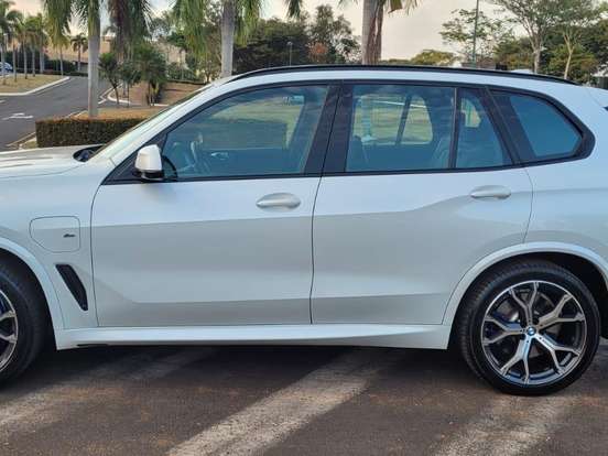 BMW-X5-3.0 I6 TURBO HÍBRIDO XDRIVE45E M SPORT AUTOMÁTICO BMW-X5-2019