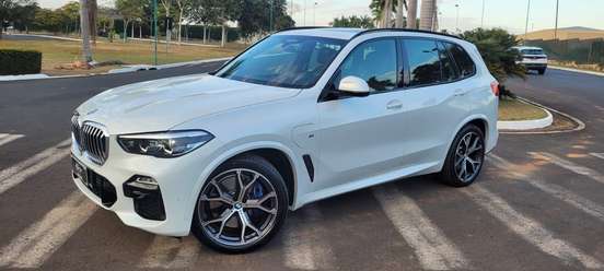 BMW-X5-2019