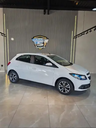 CHEVROLET ONIX 1.4 MPFI LTZ 8V FLEX 4P MANUAL CHEVROLET ONIX 1.4 MPFI LTZ 8V FLEX 4P MANUAL