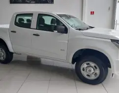 CHEVROLET S10 2.8 16V TURBO DIESEL WT CD 4X4 MANUAL CHEVROLET S10 2.8 16V TURBO DIESEL WT CD 4X4 MANUAL