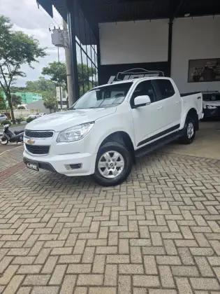 CHEVROLET S10 2.8 LT 4X4 CD 16V TURBO DIESEL 4P AUTOMÁTICO CHEVROLET S10 2.8 LT 4X4 CD 16V TURBO DIESEL 4P AUTOMÁTICO
