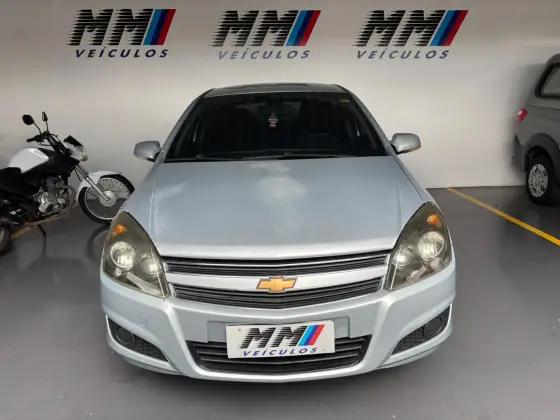 CHEVROLET VECTRA 2.0 MPFI GT HATCH 8V FLEX 4P MANUAL