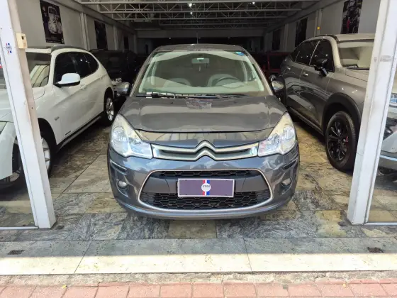 CITROËN C3 1.2 PURE TECH FLEX ATTRACTION MANUAL