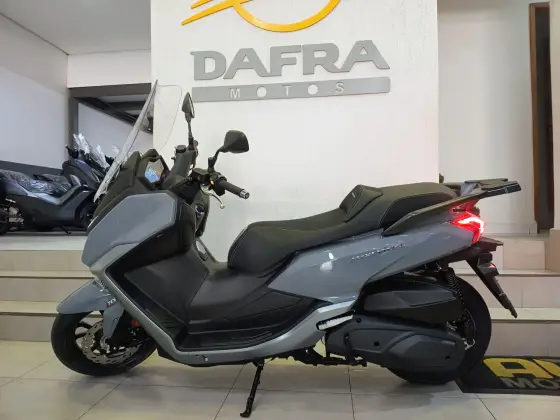 DAFRA MAXSYM 400 GT 