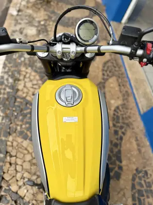 DUCATI SCRAMBLER ICON 