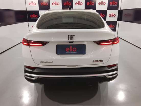 FIAT-FASTBACK-2023
