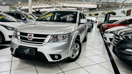FIAT FREEMONT 2.4 PRECISION 16V GASOLINA 4P AUTOMÁTICO