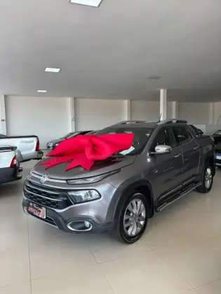 FIAT TORO 2.0 16V TURBO DIESEL RANCH 4WD AT9 FIAT TORO 2.0 16V TURBO DIESEL RANCH 4WD AT9