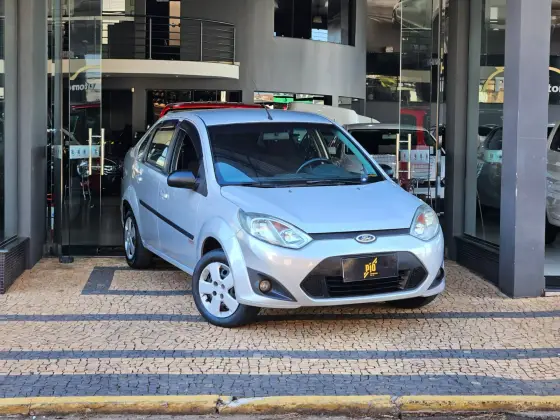 FORD FIESTA 1.6 MPI SEDAN 8V FLEX 4P MANUAL