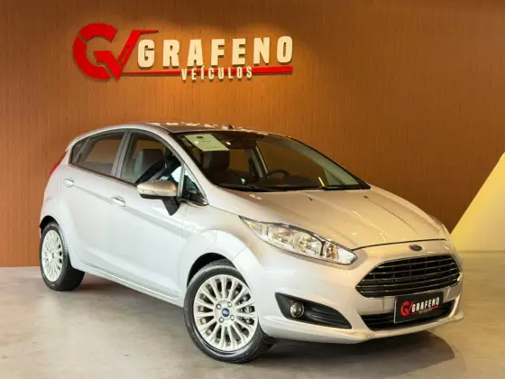 FORD FIESTA 1.6 TITANIUM HATCH 16V FLEX 4P POWERSHIFT