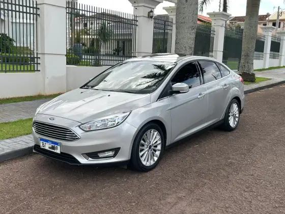 FORD FOCUS 2.0 TITANIUM PLUS 16V FLEX 4P POWERSHIFT