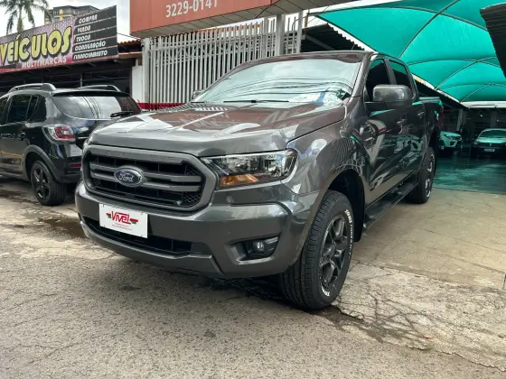 FORD RANGER 2.2 XLS 4X4 CD 16V DIESEL 4P AUTOMÁTICO