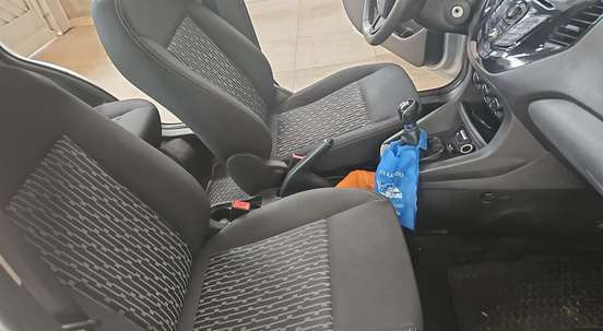 FORD-KA-2016