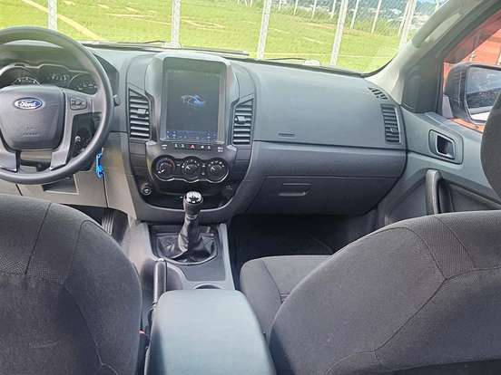 FORD-RANGER-2.5 XLS 4X2 CD 16V FLEX 4P MANUAL FORD-RANGER-2014