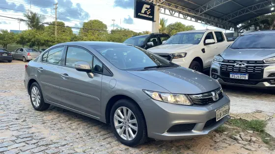 HONDA CIVIC 1.8 LXL 16V FLEX 4P AUTOMÁTICO