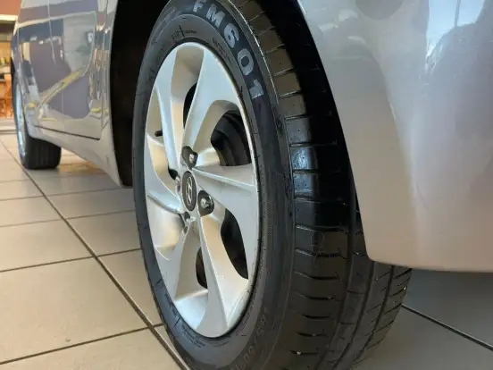 HYUNDAI-HB20-1.6 COMFORT PLUS 16V FLEX 4P AUTOMÁTICO HYUNDAI-HB20-2016