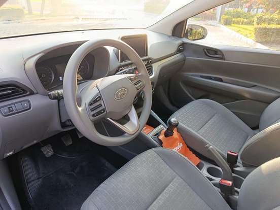 HYUNDAI-HB20S-2024